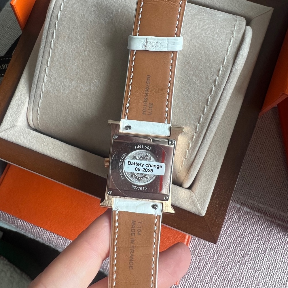 Brand new hermes heure H diamond watch rose gold - Picture 4 of 11